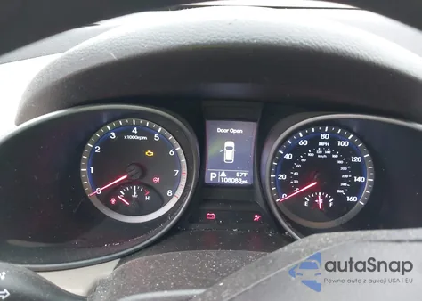 2015 Hyundai Santa Fe Sport 2.4L из США, поврежденный, VIN 5XYZU3LB7FG243415